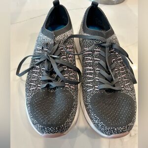 Abeo Pro Women’s Tennis Shoes Grey/ pink